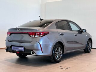 2020 Kia Rio IV Рестайлинг, серый, 1450000 рублей, вид 2