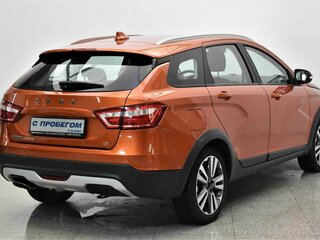 2018 Lada (ВАЗ) Vesta SW Cross I, оранжевый, 1005000 рублей, вид 4