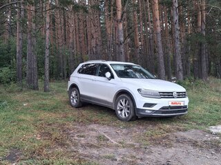2017 Volkswagen Tiguan II, белый, 2350000 рублей, вид 1