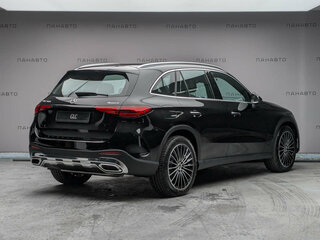 2026 Mercedes-Benz GLC 300 II (X254), чёрный, 9290000 рублей, вид 3