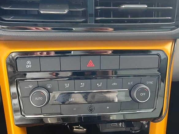 2023 Volkswagen T-Cross I (China Market), золотистый - вид 12