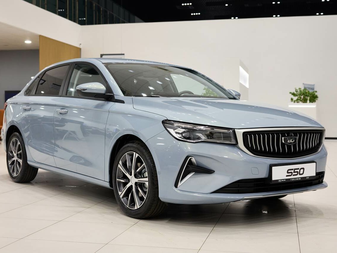 Открыть фотографии: Belgee S50