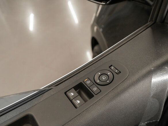 2026 Hyundai Staria I Рестайлинг, чёрный, 7850000 рублей - вид 20