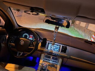 2013 Jaguar XF I Рестайлинг, белый, 1850000 рублей, вид 4