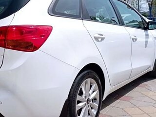 2018 Kia Ceed II Рестайлинг, белый, 1600000 рублей, вид 2