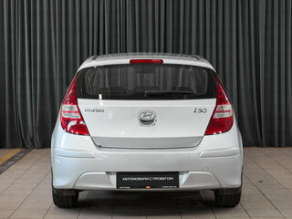 2010 Hyundai i30 I Рестайлинг, серебристый, 520000 рублей, вид 5
