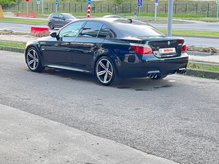 2005 BMW 5 серии 530d V (E60/E61), чёрный, 2150000 рублей, вид 1