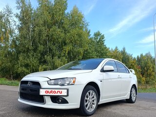2013 Mitsubishi Lancer X Рестайлинг, белый, 590000 рублей, вид 1