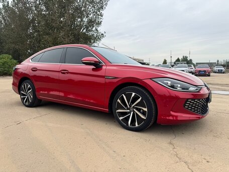 2022 Volkswagen Lamando L II, красный, 1900000 рублей, вид 2