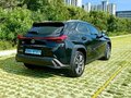 2023 Lexus UX 300e I, чёрный - вид 2
