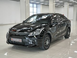 2018 Kia Rio IV, чёрный, 1100000 рублей, вид 1