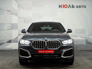 2020 BMW X6 40i III (G06), серый, 6460000 рублей, вид 2
