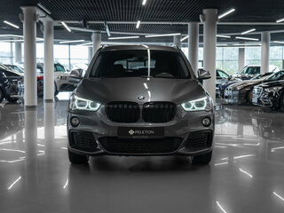 2018 BMW X1 20i xDrive II (F48), серый, 3030000 рублей, вид 3