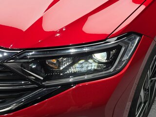 2023 Volkswagen Jetta VII Рестайлинг, красный, 1459000 рублей, вид 5