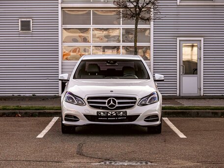 2015 Mercedes-Benz E-Класс 250 IV (W212, S212, C207) Рестайлинг, белый, 1565000 рублей, вид 2