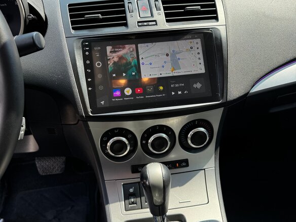 2011 Mazda 3 II (BL), белый - вид 17