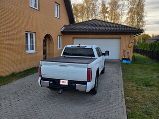 2022 Toyota Tundra CrewMax III, белый, 7650000 рублей, вид 4