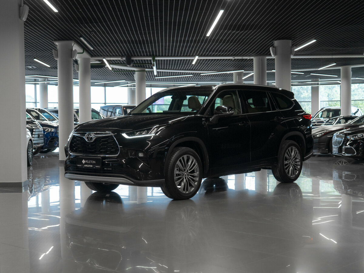 Открыть фотографии: Toyota Highlander IV (XU70)
