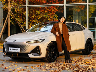 2025 Changan UNI-V I, серый, 3479900 рублей, вид 1