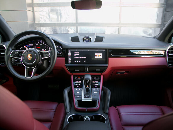 2018 Porsche Cayenne III, белый - вид 13