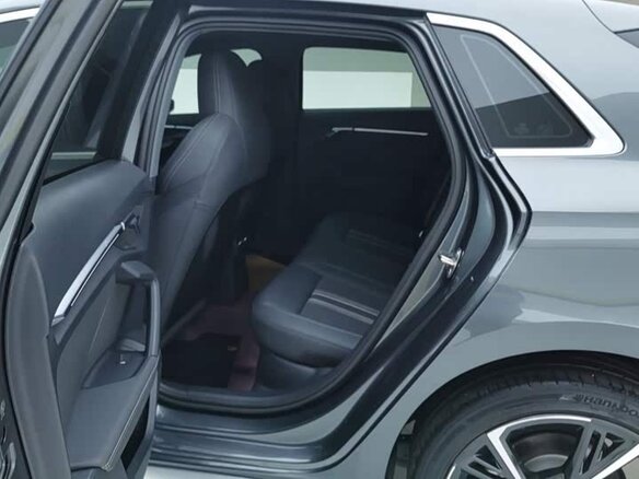2024 Audi A3 Sportback 35 TFSI IV (8Y), серый, 2833033 рублей - вид 12