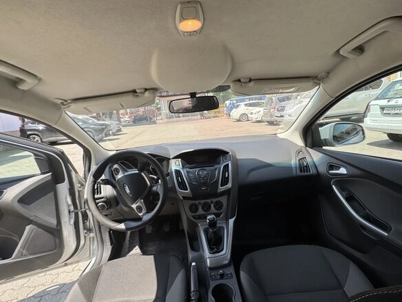 2014 Ford Focus III, серебристый - вид 4