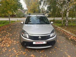 2014 Renault Sandero Stepway I, серый, 790000 рублей, вид 2