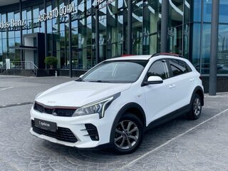 2021 Kia Rio X IV Рестайлинг, белый, 1749000 рублей, вид 1