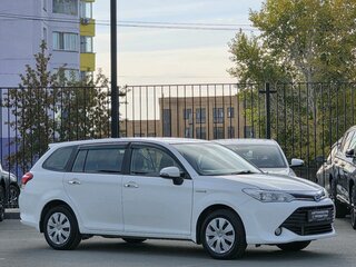 2017 Toyota Corolla Fielder XI (E160, E170, E180) Рестайлинг 1, белый, 1350000 рублей, вид 3