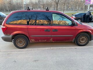 2003 Dodge Caravan 4-speed IV, красный, 300000 рублей, вид 3