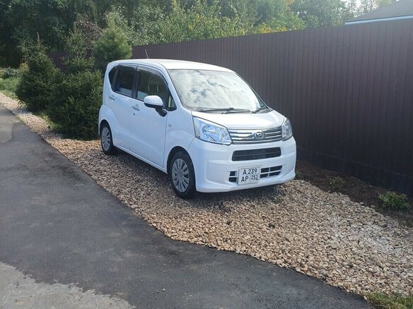 2018 Daihatsu Move VI Рестайлинг, белый - вид 1