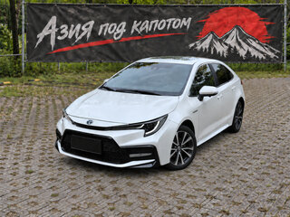 2022 Toyota Corolla Sporty XII (E210) Рестайлинг, белый, 1620000 рублей, вид 1