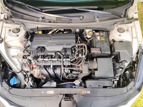 2021 Hyundai Elantra VII (CN7), белый, 1900000 рублей - вид 13