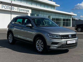 2017 Volkswagen Tiguan II, серебристый, 2319000 рублей, вид 3