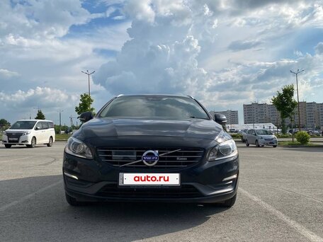 2013 Volvo V60 I, чёрный, 990000 рублей, вид 2