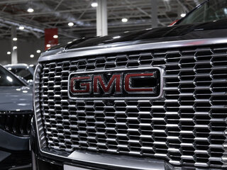 2022 GMC Yukon V, чёрный, 7194000 рублей, вид 3