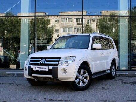 Mitsubishi Pajero IV