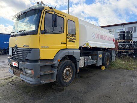 2002 Mercedes-Benz Atego, жёлтый, 4500000 рублей, вид 5