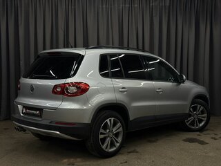 2009 Volkswagen Tiguan I, серый, 1049777 рублей, вид 3