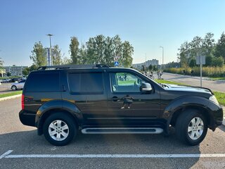 2011 Nissan Pathfinder III Рестайлинг, чёрный, 980000 рублей, вид 2