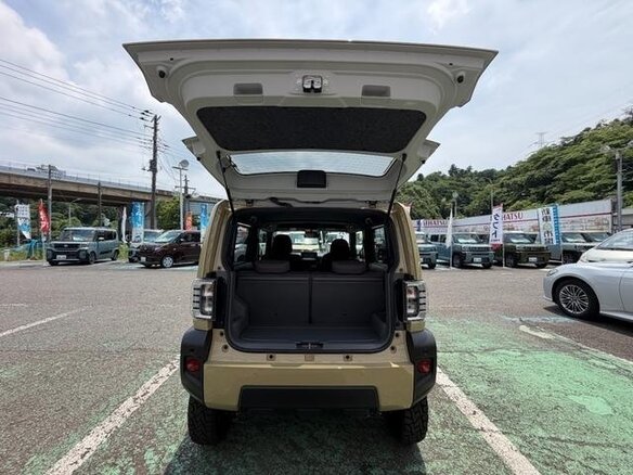 2026 Daihatsu Taft II, зелёный - вид 19