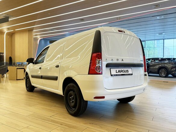 2026 Lada (ВАЗ) Largus I Рестайлинг, белый - вид 6