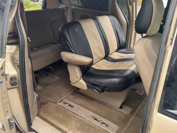 2001 Dodge Caravan Grand IV, золотистый, 400000 рублей - вид 14