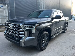 2025 Toyota Tundra CrewMax III, серый, 10670000 рублей, вид 4