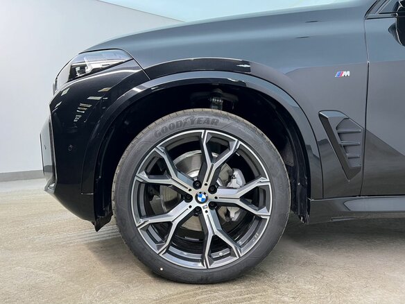 2026 BMW X5 Long 30Li IV (G05/G18) Рестайлинг, чёрный, 10350000 рублей - вид 12