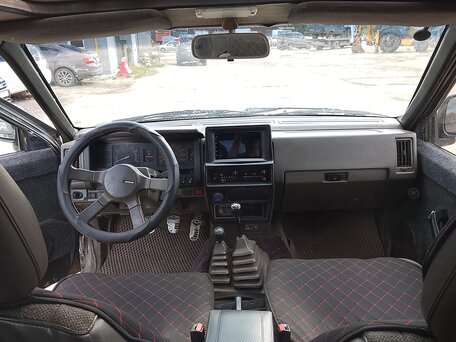 1988 Nissan Terrano I, серый, 205000 рублей, вид 5