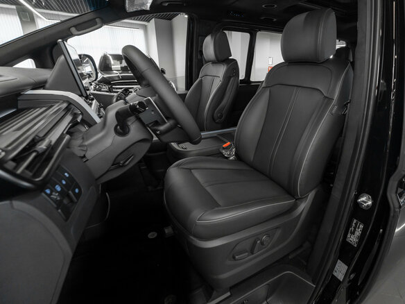 2026 Hyundai Staria I Рестайлинг, чёрный, 7200000 рублей - вид 8