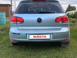 2011 Volkswagen Golf VI, серебристый, 450000 рублей, вид 3