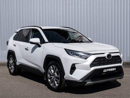 Toyota RAV4 V (XA50)