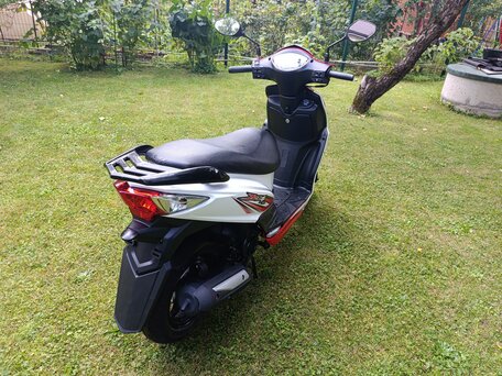 2013 Sym Jet 4 50, красный, 119000 рублей, вид 4
